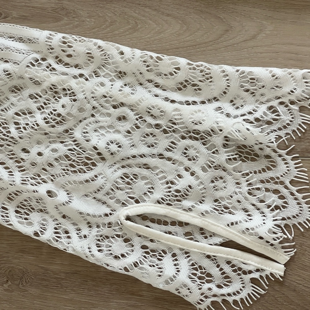VENUS Ivory Lace-Up Swim Cover-Up - Picture 6 of 10